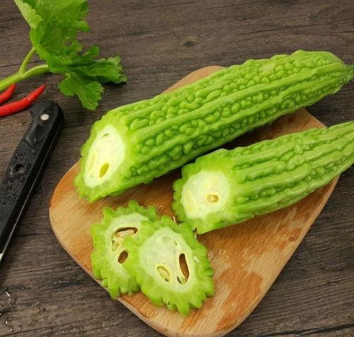 江西上饶吃瓜,瓜田里的欢乐时光