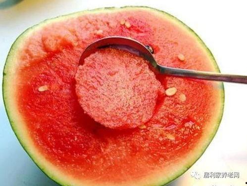 沾蒜吃瓜,揭秘美食背后的趣味故事